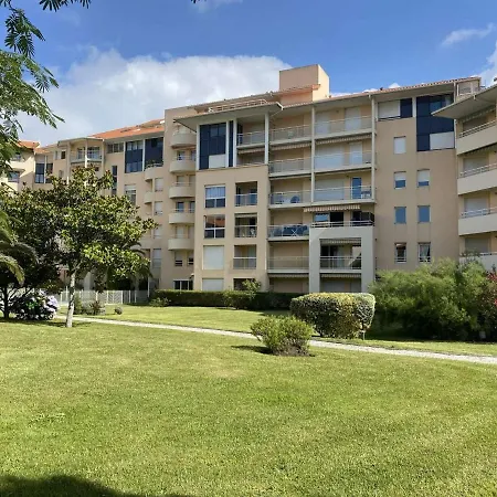 Biarritz, 2 Pieces, 4 Personnes - Fr-1-248-101